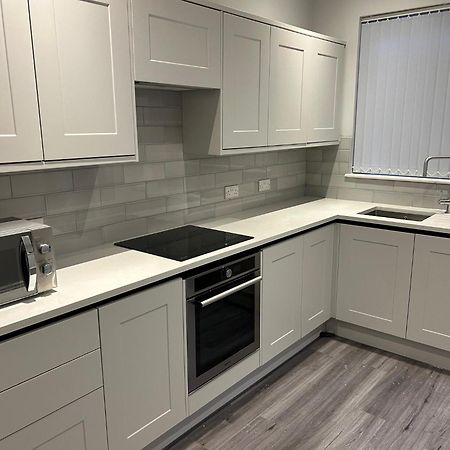 Beachfront Apartment 3 Bedrooms Sleeps 7 - Gateway To The Lake District - Newly Refurbished Morecambe Eksteriør bilde