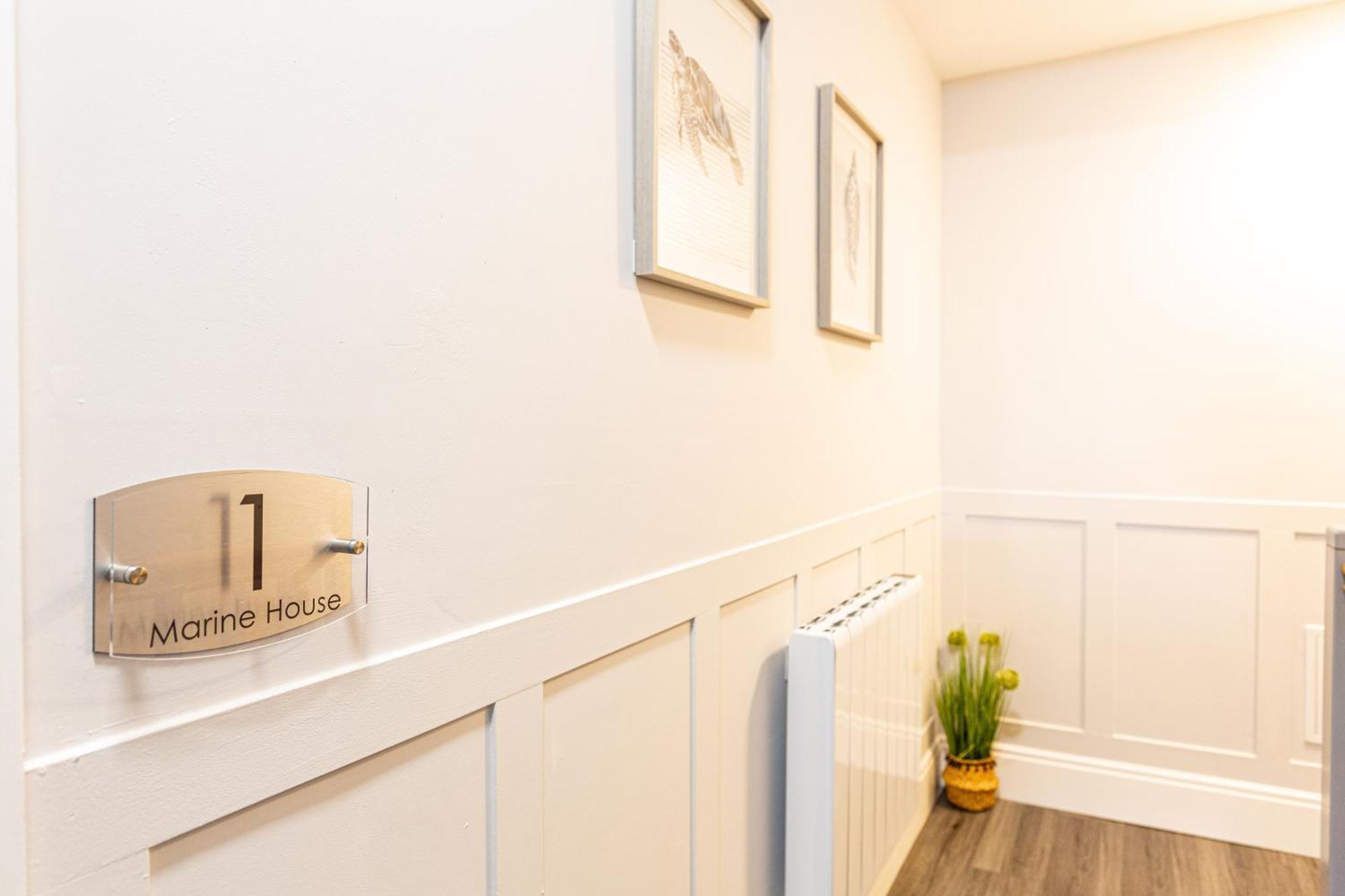Beachfront Apartment 3 Bedrooms Sleeps 7 - Gateway To The Lake District - Newly Refurbished Morecambe Eksteriør bilde